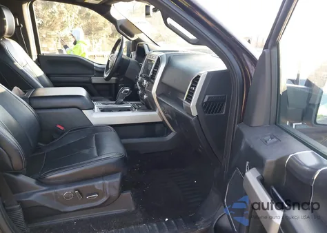 2018 Ford F-150 Lariat z USA, uszkodzony, nr VIN 1FTEW1EG5JKC33796